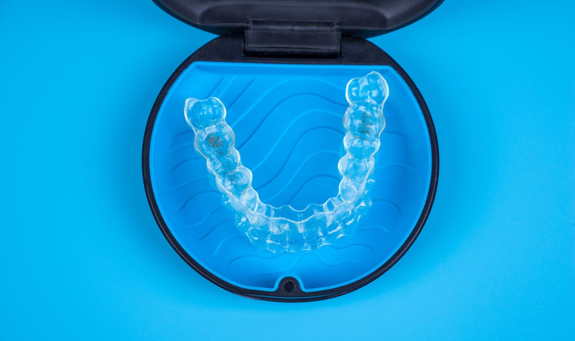 Mantenimiento Diario De Tu Invisalign